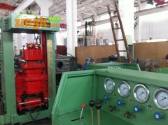 LM-150型反井鉆機(ZFY1.2/30/150)