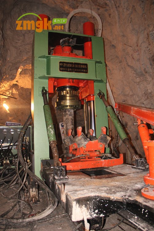 ZFY0.9/90(ZLFY—90)型反井鉆機(jī)